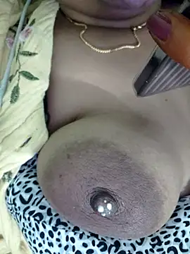 Stripchat Sex Cam for PARIYA_01