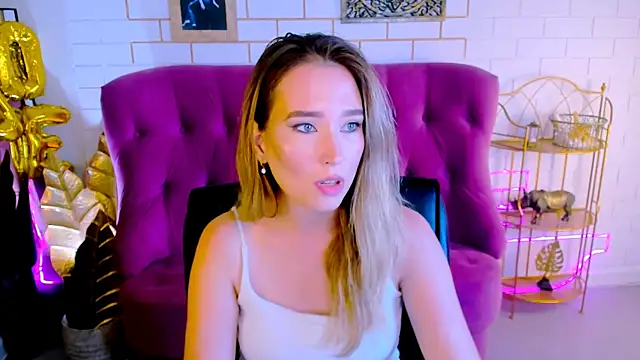 Stripchat Sex Cam for IsaRoot
