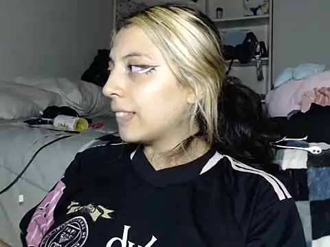 Stripchat Sex Cam for MiaBunnie