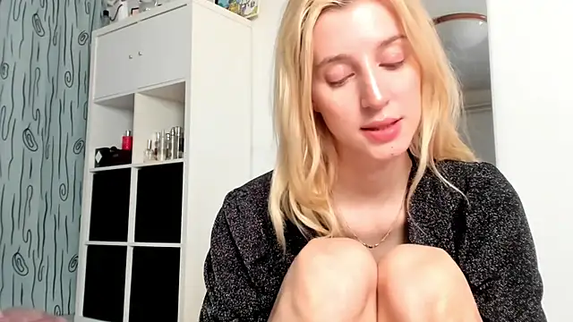 Stripchat Sex Cam for KenzieDawton