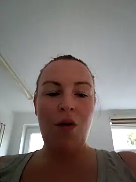 Stripchat Sex Cam for Curvy_Cleo30X