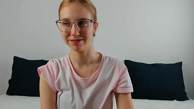 Stripchat Sex Cam for VeronaGlascock