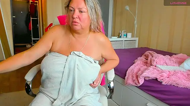 Stripchat Sex Cam for PamHardFuck