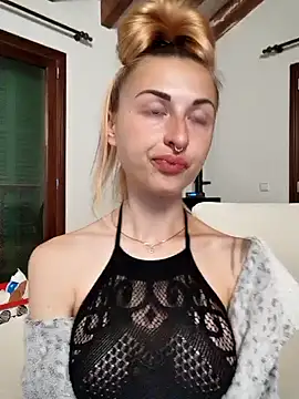 Stripchat Sex Cam for kylie_blck