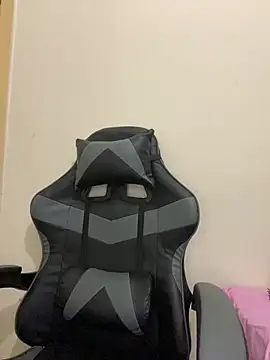 Stripchat Sex Cam for LilMisIndianx