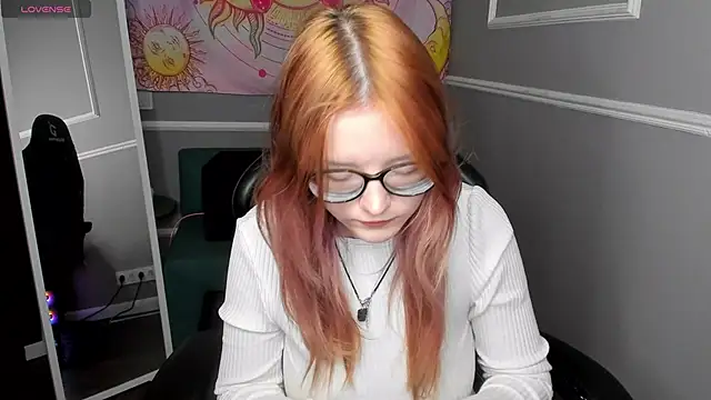 Stripchat Sex Cam for browneyess_