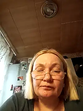 Stripchat Sex Cam for HelenaGlossX