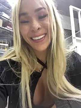 Stripchat Sex Cam for AmyWillss