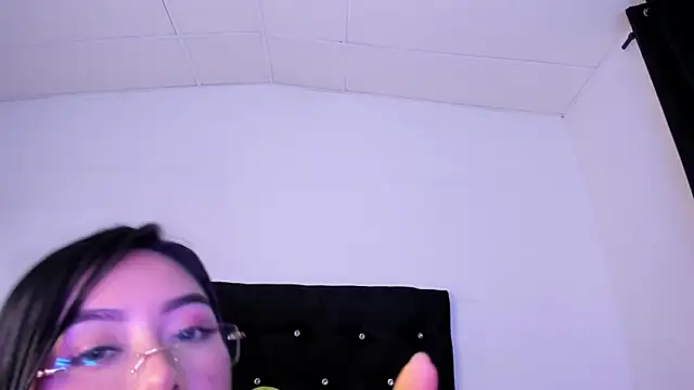 Stripchat Sex Cam for gaby_desire777