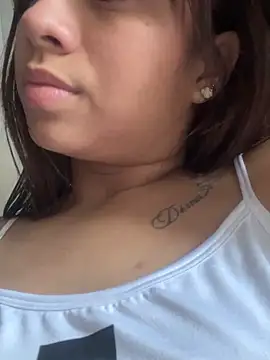 Stripchat Sex Cam for TatianaaRouse