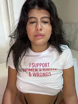 Stripchat Sex Cam for CuteMaddy18