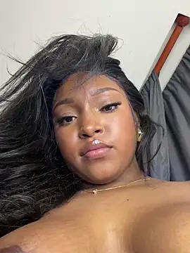 Stripchat Sex Cam for Chloe_Soler