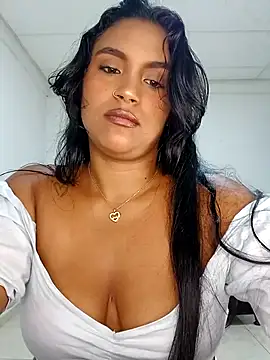 Stripchat Sex Cam for victoria_roussee