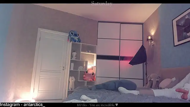 Stripchat Sex Cam for lil_barbie_girl