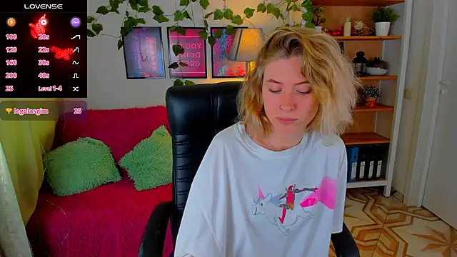 Stripchat Sex Cam for MaraCooperrr